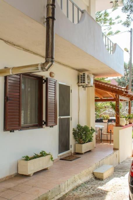 Afroditi'S Guest House Heraklion  Exterior photo